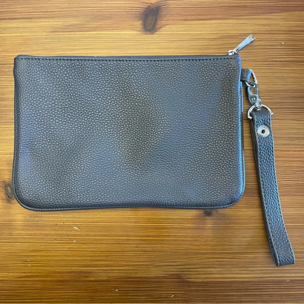 Jewell By Thirty-One Charcoal Grey Pebbled Leather Clutch / Wristlet with Strap - Picture 2 of 5